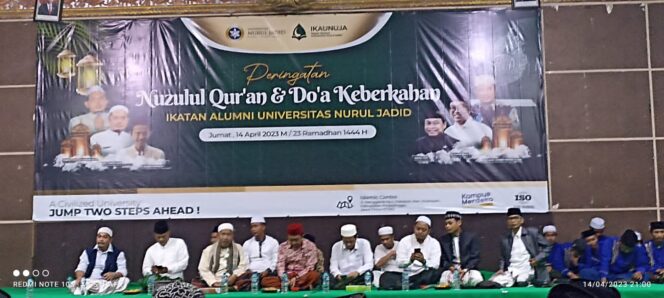 
 Peringatan Nuzulul Qur'an & Doa Keberkahan di  Aula Islamic Center, Kraksaan pada Jumat (14/04/2023) malam hari.