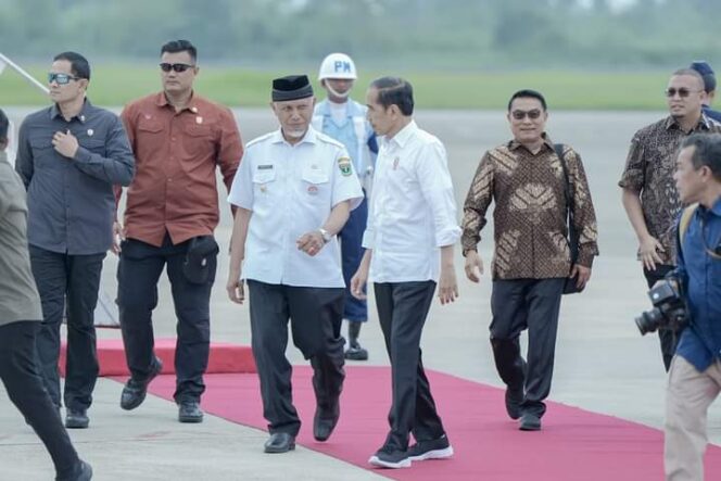 
 Resmikan Bandara Terdepan Dikepulauan Mentawai , Presiden Joko Widodo Harap Tingkatkan Sektor Pariwisata