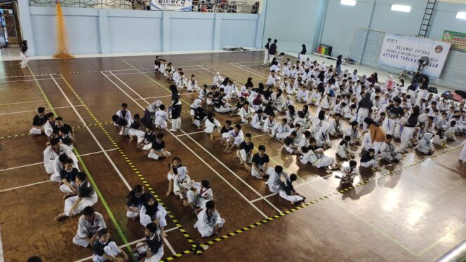 
 Peserta UKT Geup Antero Taekwondo Club,GOR Pondok Bambu,jakarta Timur