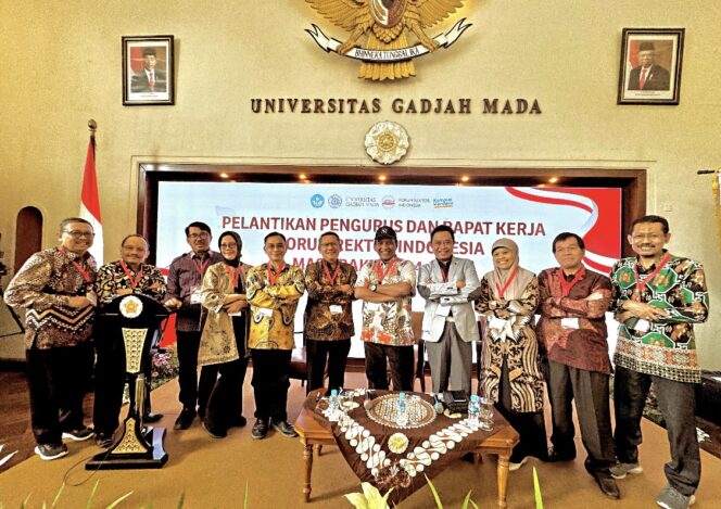
 Ra Hamid Rektor UNUJA Ikuti Pelantikan Forum Rektor Indonesia 2024 di UGM