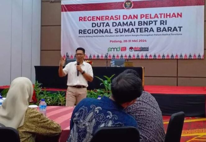 
 Sambutan dan Keterangan Deputi 1 Bidang Pencegahan , Perlindungan dan Deradikalisasi BNPT RI Mayjen TNI Roedy Widodo